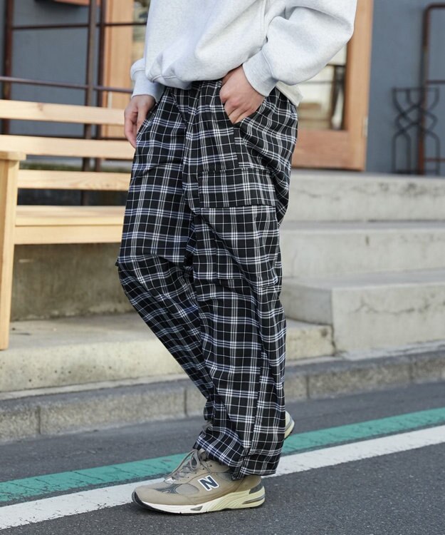 WEGO 【ウエストゴム/MLサイズ展開】イージーワイドカーゴスラックス ブラックチェック1