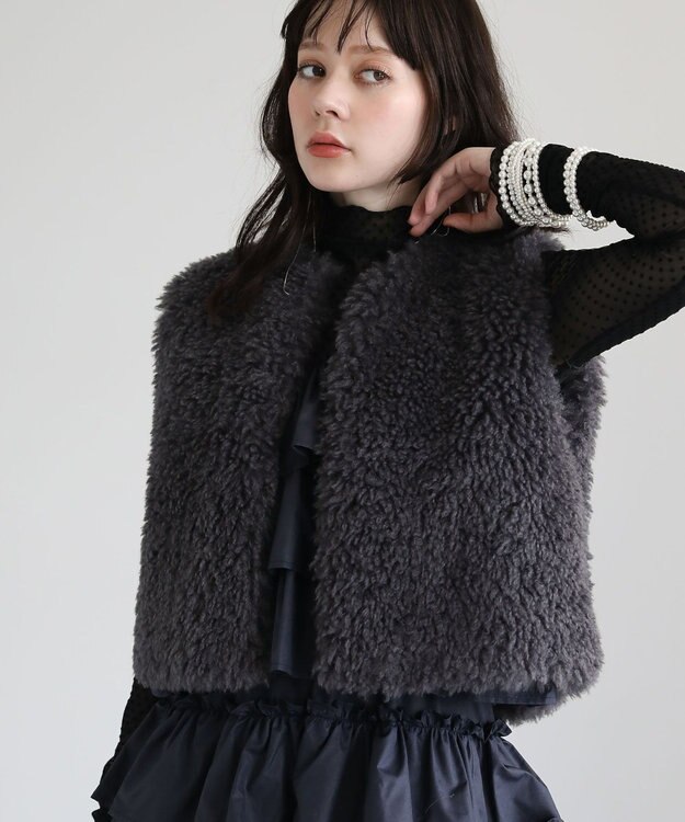 Green Parks ・ＥＬＥＮＣＡＲＥ　ＤＵＥ　シープファーベスト Charcoal Gray