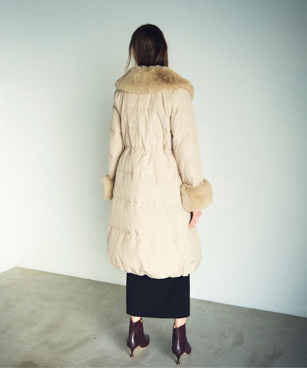 GRACE CONTINENTAL ファーパーツ付ロングダウン ベージュ