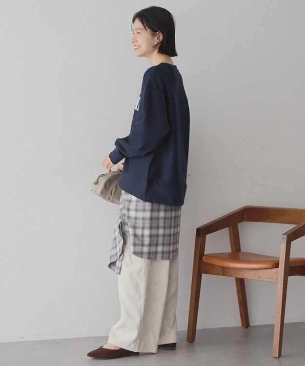 AMERICAN HOLIC FREMONT ロゴスウェットプルオーバー Navy