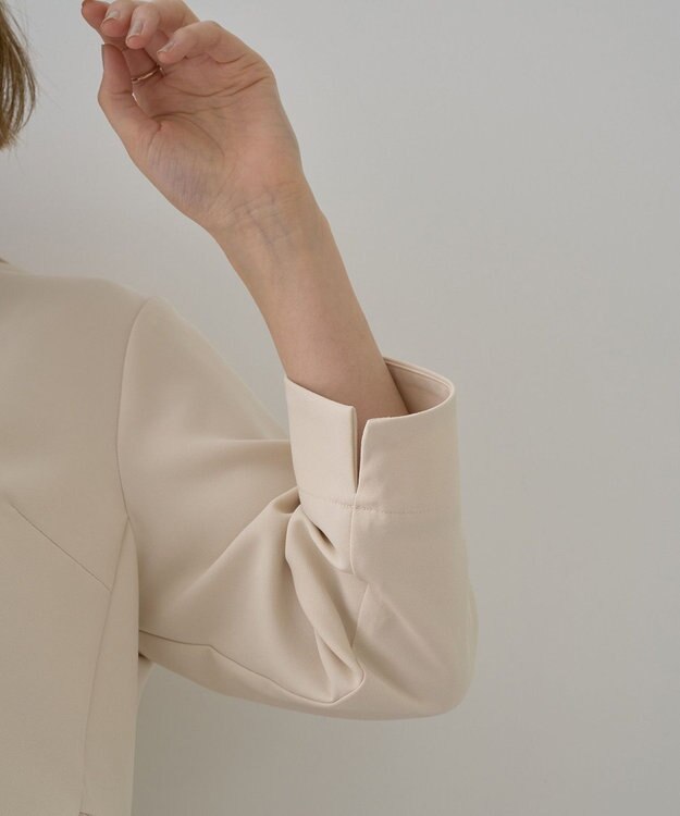 YECCA VECCA 【2点SET】バックフリルデザインセットアップ Ivory