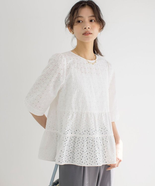 組曲 S エンブロイダリーレースフリル ブラウス アイボリー系