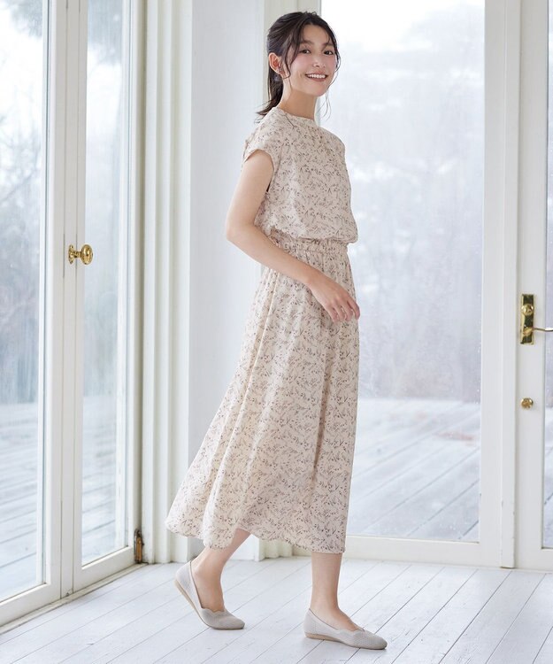 Tiaclasse 【新色追加】花柄フレンチスリーブワンピース アイボリー