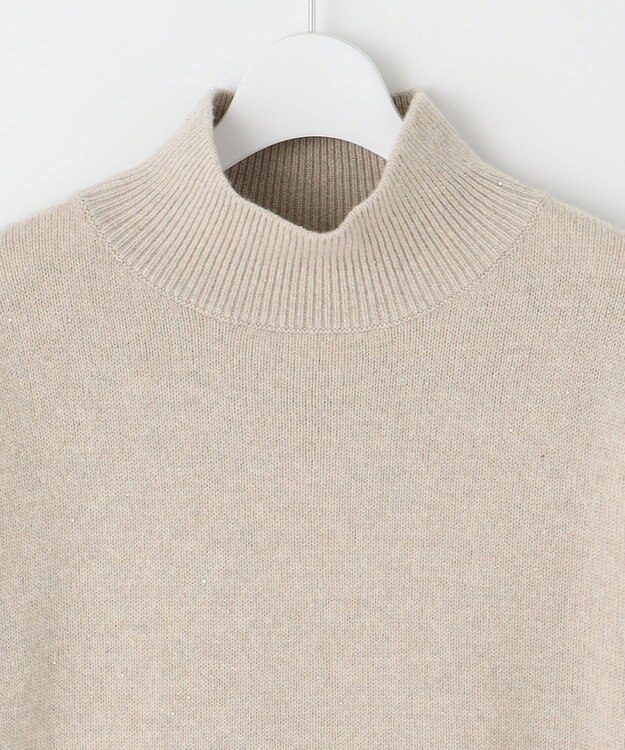 自由区 【洗える】ウールカシミヤブレンドラメスパンコールハイネック ニット ベージュ×ゴールド