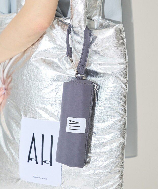 AMERICAN HOLIC パテッドホリホリポーチ Charcoal Gray