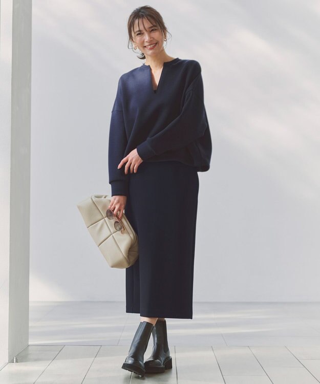 UNFILO BEAUTY FORM JERSEY キーネック トップス ネイビー