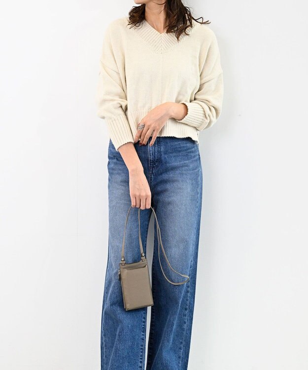 Atelier nuu 本革 スマホショルダー グレージュ