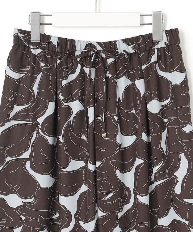 23区 【洗える】Ratti フラワーアートプリント ワイド パンツ ダークブラウン×グレー