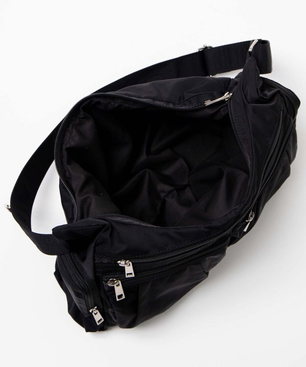 WEGO ポーチ付きナイロンショルダーバッグ ブラック