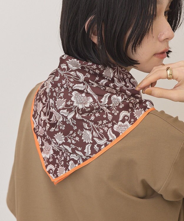 AMERICAN HOLIC ボタニカル柄スカーフ Brown