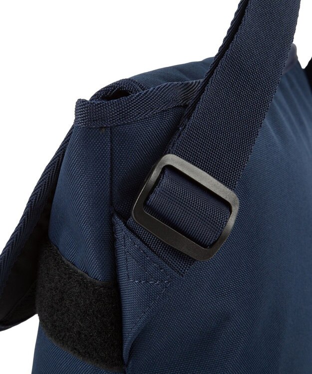 ACE BAGS & LUGGAGE Champion ルイジアナ フラップショルダーバッグ 66022 ネイビー×イエロー