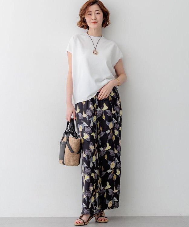 23区 カラーリリープリント ワイド パンツ ブラック系