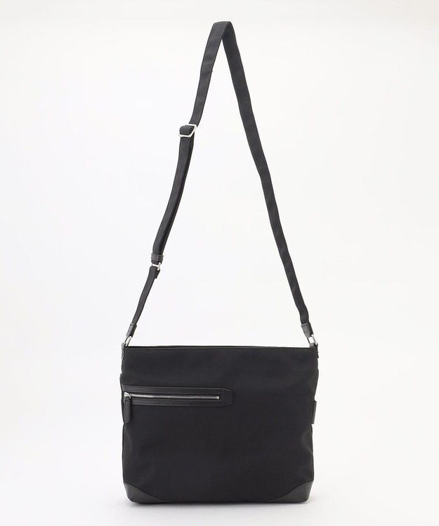 Y'SACCS アシメファスナーポケットショルダー ブラック