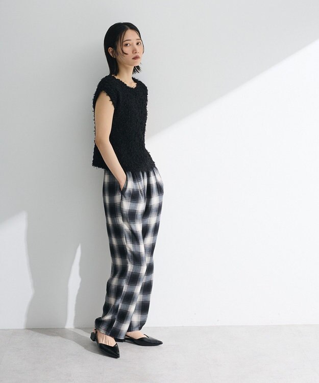 Green Parks ・ｓｗｉｎｇ　ｂｙ　チュールヤーンプルオーバー Black