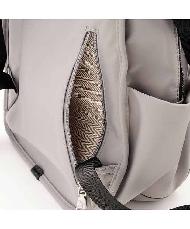 MioFIRANO はっ水軽量ナイロンオーバルハンドルリュック　FIRANO フィラノ GRAY