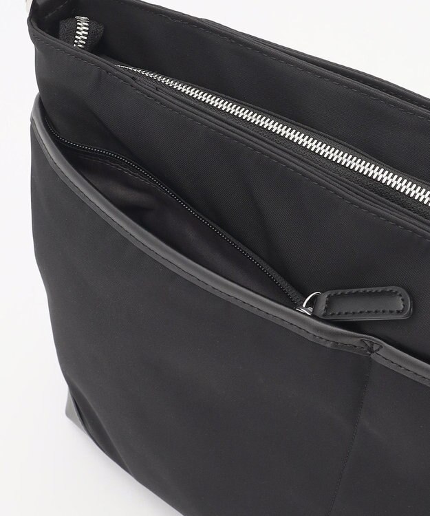 Y'SACCS アシメファスナーポケットショルダー ブラック