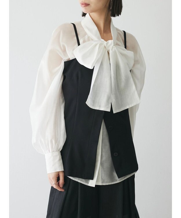 Green Parks AnriettMusee シアーボウタイブラウス Off White