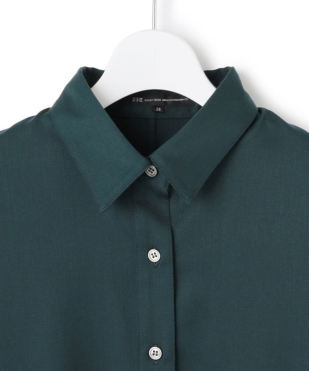23区 【滝沢眞規子さん着用/洗える】メリノウールサテン 2WAYドルマンスリーブシャツ グリーン系