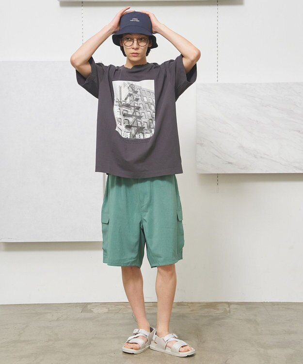 J.PRESS YORK STREET 【UNISEX】フォトプリントTシャツ ”New Yourk street” グレー系