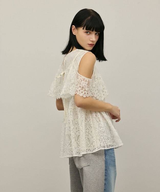 GRACE CONTINENTAL レイヤードレーストップ キナリ