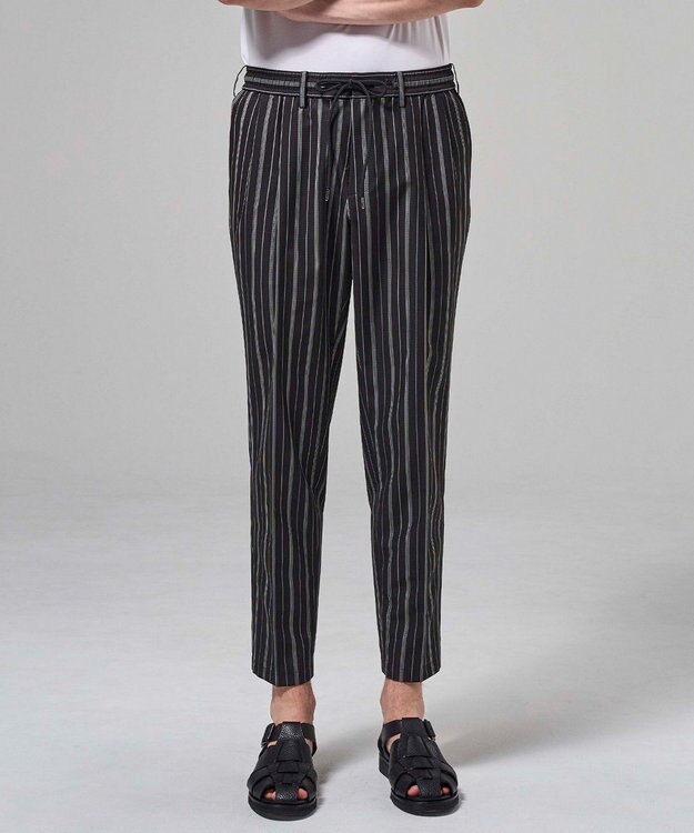 JOSEPH HOMME 【新素材】ドットエアーリバーシブル ドロスト付タック入りテーパードパンツ / PEGG TUCK ブラック系1