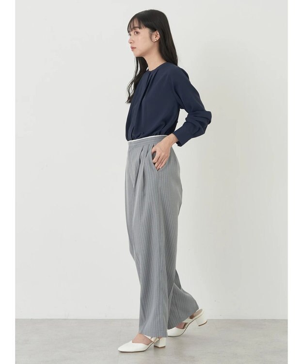 earth music&ecology ピンストライプストレートパンツ Stripe Light Gray