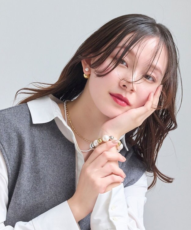 Phoebe メタルボールバックキャッチピアス　パール ホワイト