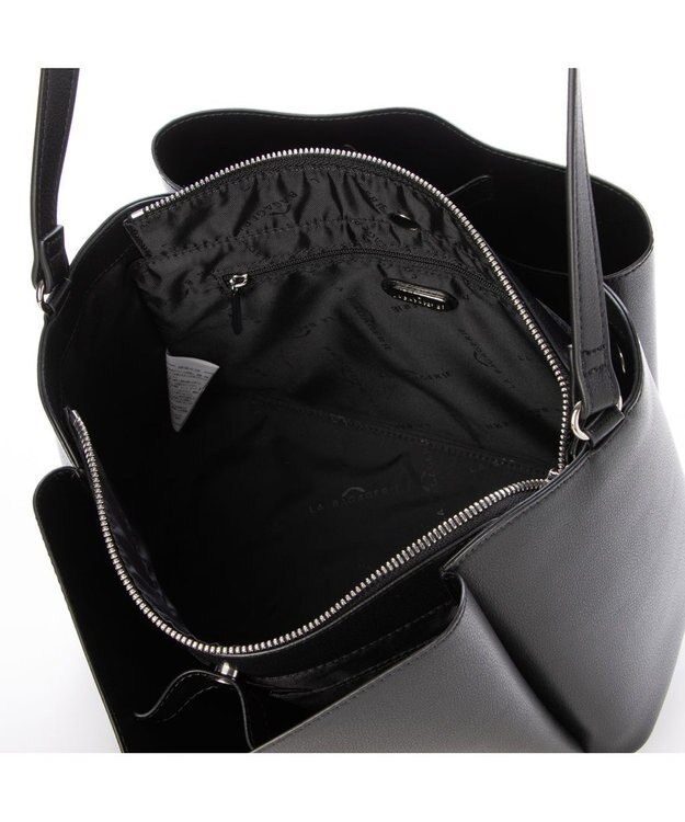 LA BAGAGERIE シンプルショルダーバッグ ブラック