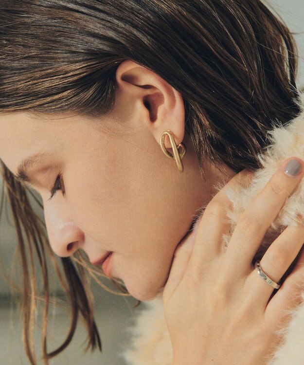 YECCA VECCA クロスフープイヤリング Gold
