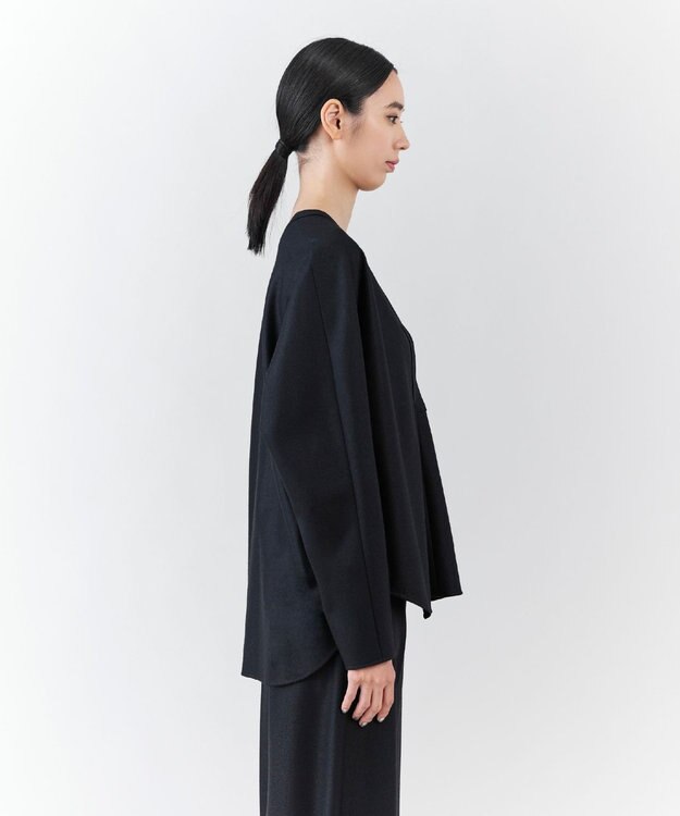 23区 【エステータ】ウールツイルジャージー スリットネック ブラウス ブラック