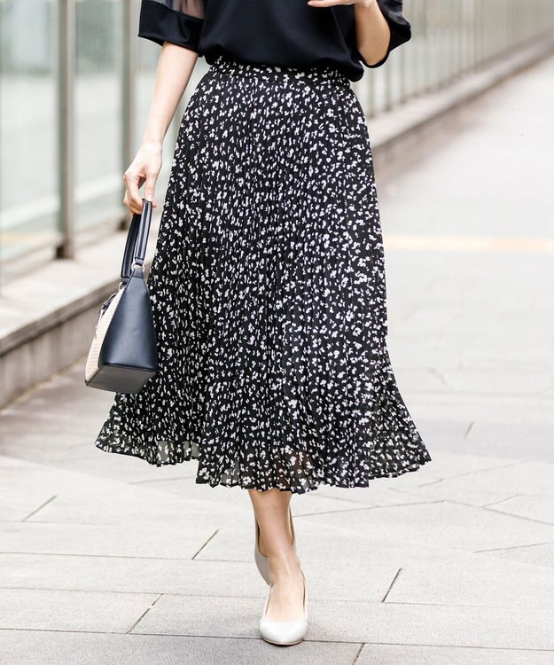 ANY SIS S エアリープリーツ スカート ブラックベース