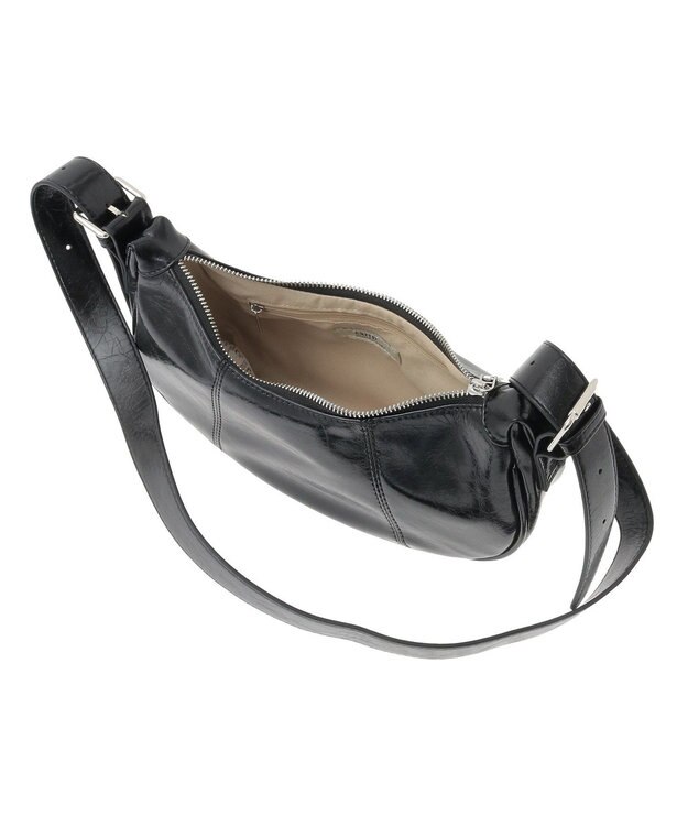 earth music&ecology ハーフムーンバッグ Black