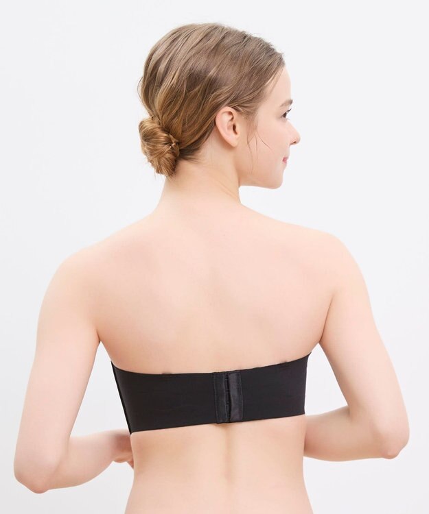 une nana cool ストラップレス 1/2カップ ノンワイヤーブラジャー ベージュ