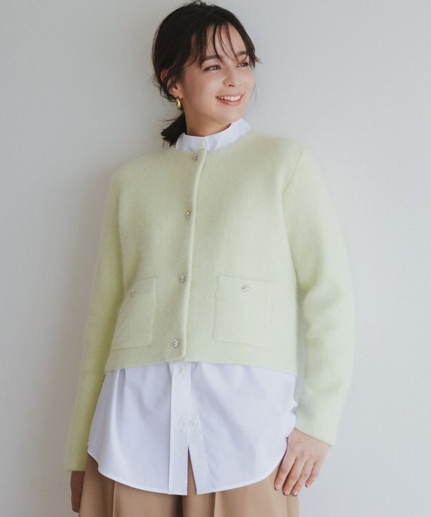 組曲 S 【加藤ローサさん着用 / 前後着用可】コットンタッチシャーティング刺繍入り ブラウス ホワイト系