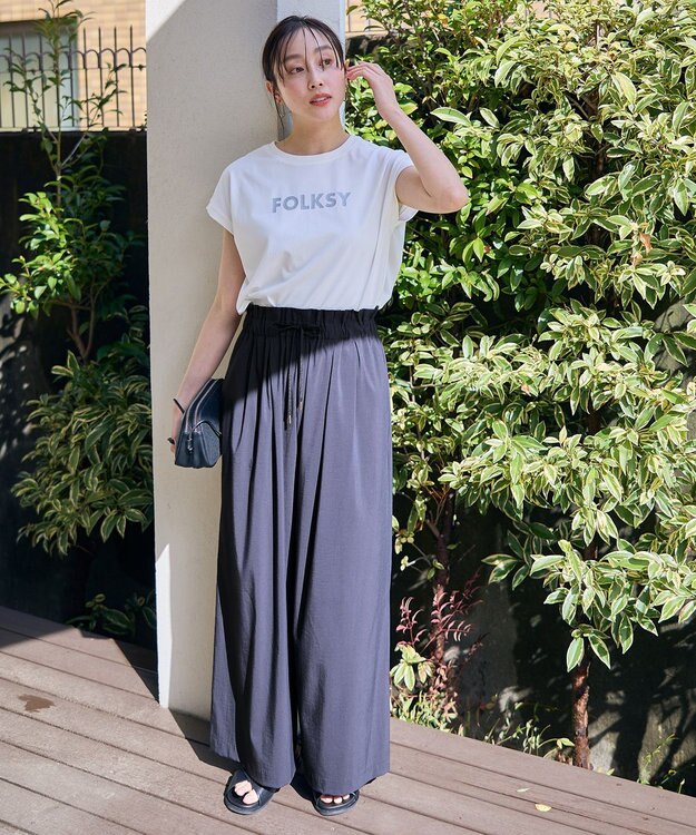 ANY グリッタープリントロゴＴシャツ オフ