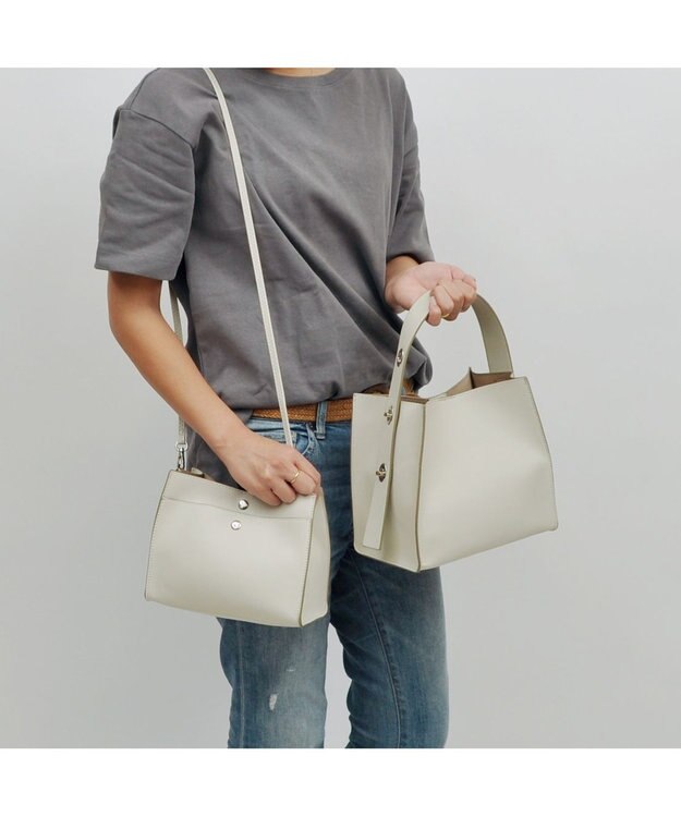 UNBILLION 【テレビ ドラマ着用アイテム】カシュカシュ cachecache / ヒネリハンドルインバッグセットトート アイボリー