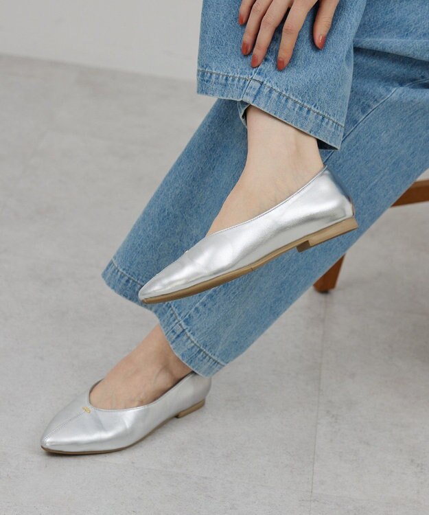 AMERICAN HOLIC 【整履き】フラットパンプス Silver