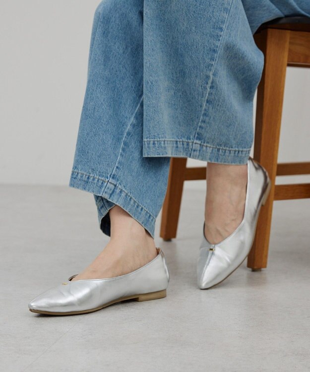 AMERICAN HOLIC 【整履き】フラットパンプス Silver