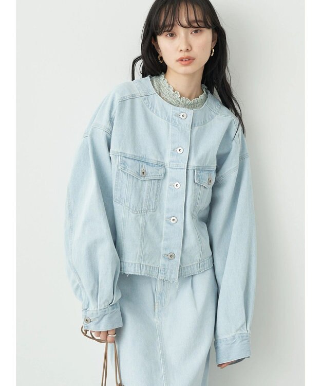 earth music&ecology ノーカラーＧジャン Light Indigo