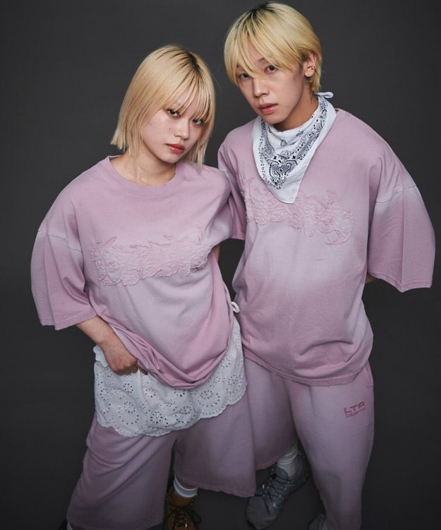 WEGO 【ユニセックス着用ITEM】ダメージアップリケグラフィックT（SS） ピンク