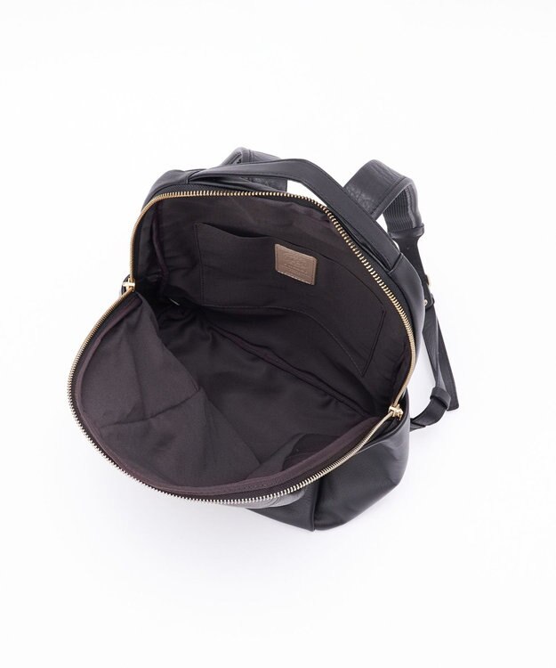 russet ＜背面メッシュ仕様＞レザーリュックサック(CE-1373) Black