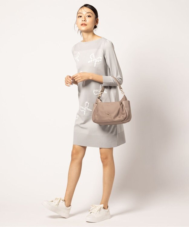 TOCCA 【軽量・抗菌消臭】GLITTER TOE SNEAKERS スニーカー オフ系