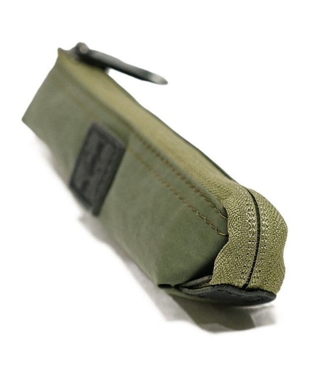 Regalo Felice 【スマートに持ち歩ける / 色々な所に繋げられる】ペンケース / REGALO KA(カーキ)