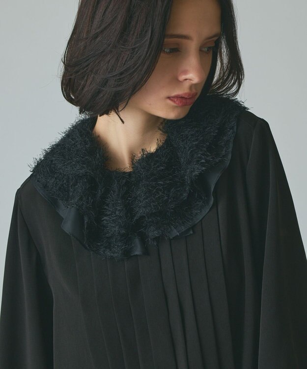 GRACE CONTINENTAL フェザーチュールカラーブラウス ブラック