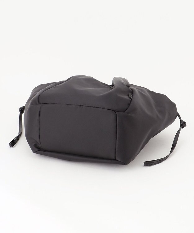 Y'SACCS 【Y’SACCS vous et】コンテナバッグ Ｍサイズ ブラック