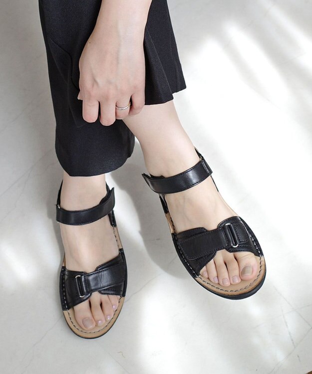 Pointer 本革 甲幅調整 超軽量マジックテープ付きサンダル ブラック