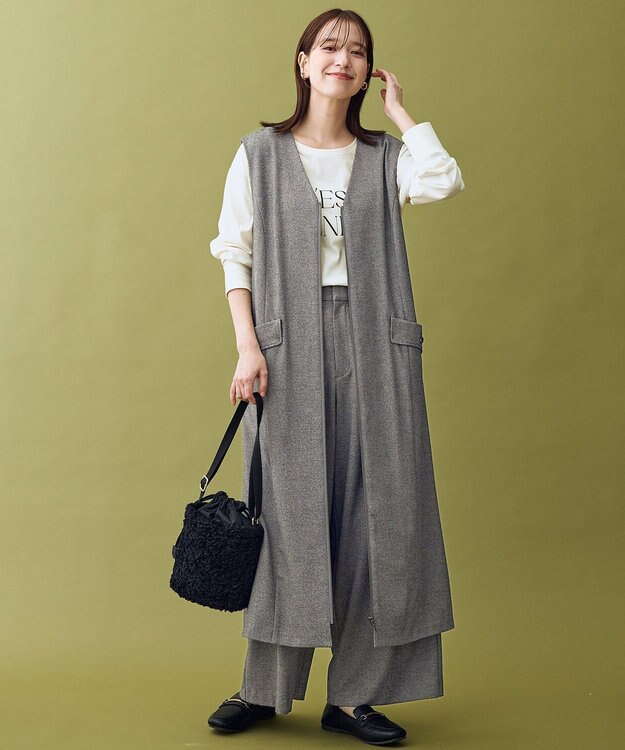 ANY ロゴロングスリーブTシャツ アイボリー