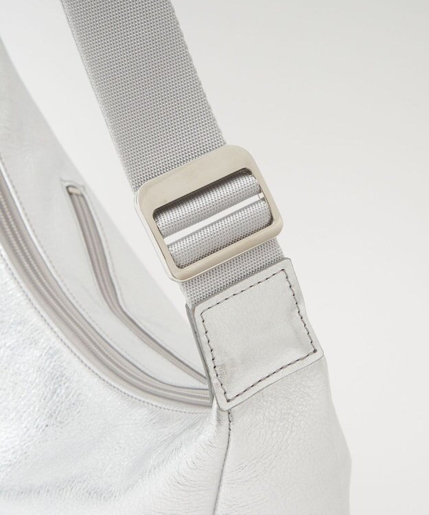 russet ソフトレザーラウンドショルダーバッグ【シルバー】(CE-1470-WEB) Silver