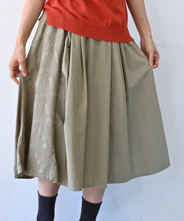 muuc 〈オーガニックコットン〉〈通年着られる〉フラワーノット刺繍 ウエスト後ろゴムあり 裏地あり ギャザースカート グレー