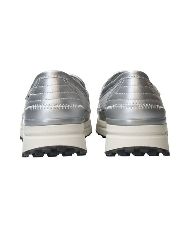 INTER-CHAUSSURES ＜衝撃軽減・抗菌防臭＞【BUSSOLA】撥水ローファースニーカー シルバー雑材